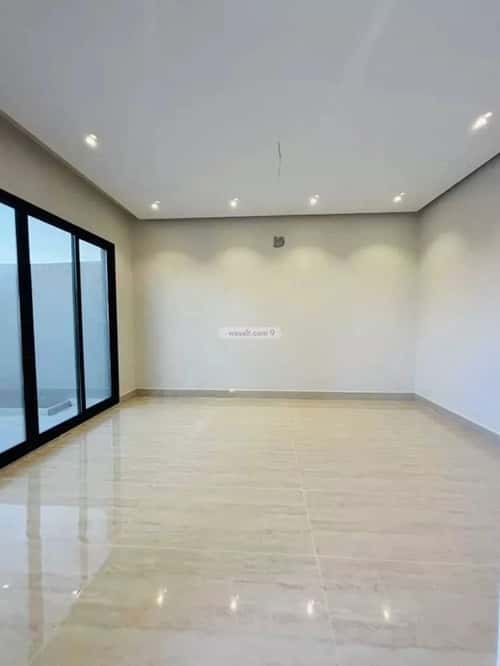 Villa 243 SQM Facing North East on 24m Width Street King Fahad Dist, Aldammam