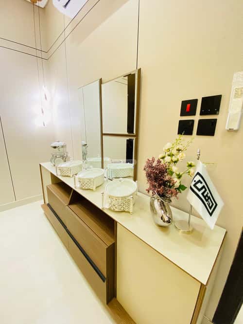 شقة 196 متر مربع ب 4 غرف ديراب، غرب الرياض، الرياض