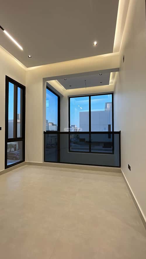 فيلا 200 متر مربع غربية على شارع 15م النرجس، شمال الرياض، الرياض