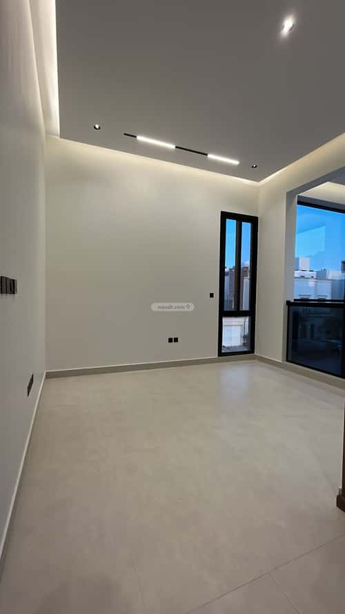 فيلا 200 متر مربع غربية على شارع 15م النرجس، شمال الرياض، الرياض