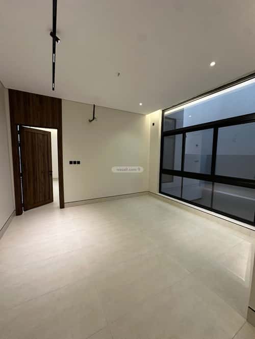 Villa 302 SQM Facing North on 15m Width Street Al Seef, Aldammam