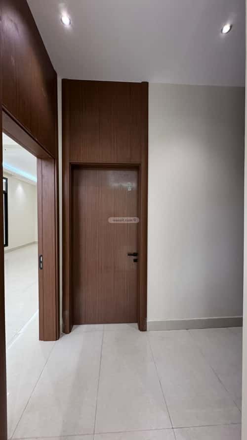 Villa 206 SQM Facing South on 15m Width Street Ar-Rimal, East Riyadh, Riyadh