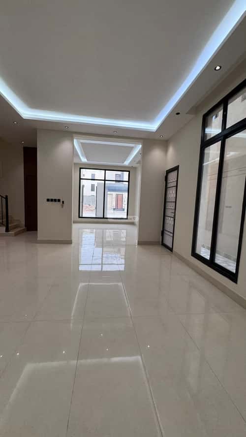 فيلا 206 متر مربع جنوبية على شارع 15م الرمال، شرق الرياض، الرياض