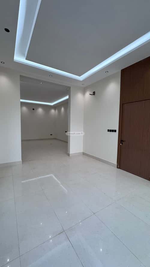 فيلا 206 متر مربع جنوبية على شارع 15م الرمال، شرق الرياض، الرياض