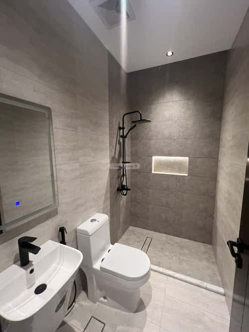 شقة 130 متر مربع ب 3 غرف النزهة، شمال جدة، جدة