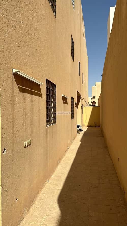 شقة 154 متر مربع ب 4 غرف إشبيلية، شرق الرياض، الرياض