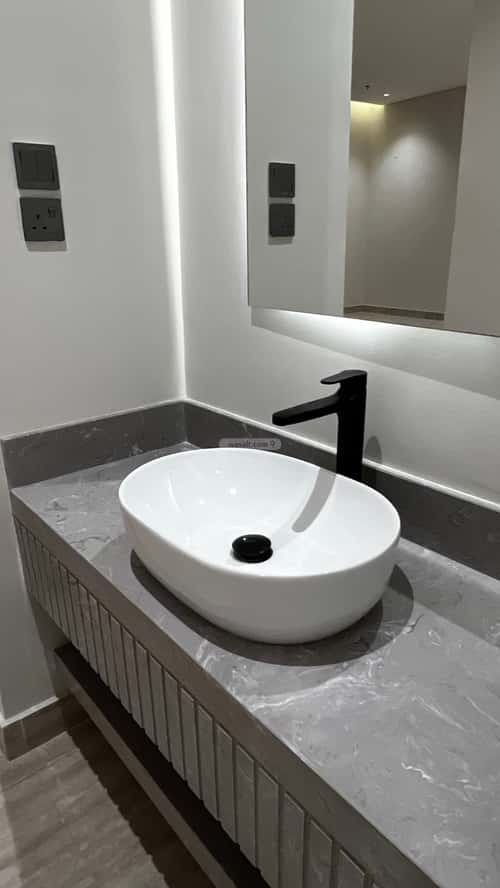 شقة 161 متر مربع ب 3 غرف السيف، الدمام