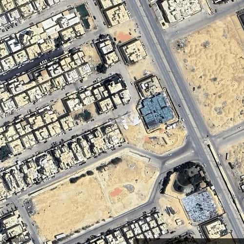 فيلا 327 متر مربع شرقية على شارع 15م العارض، شمال الرياض، الرياض