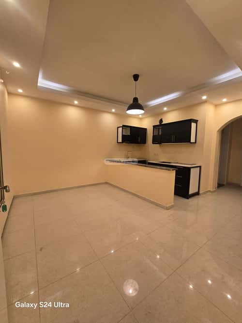 Apartment with 2 Bedrooms Al Sheraa, North Jeddah, Jeddah