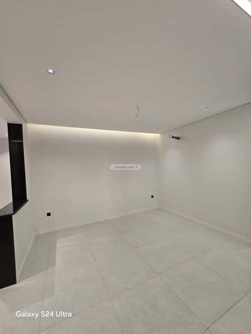 Apartment 174 SQM with 5 Bedrooms Al Faysaleyyah, North Jeddah, Jeddah