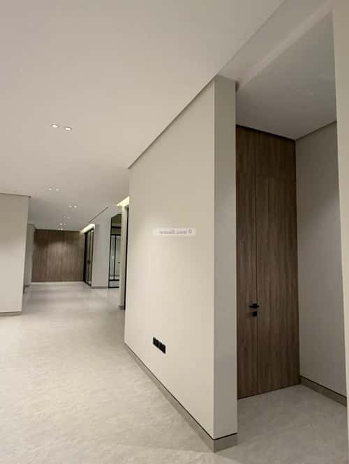 فيلا 300 متر مربع غربية على شارع 20م النرجس، شمال الرياض، الرياض