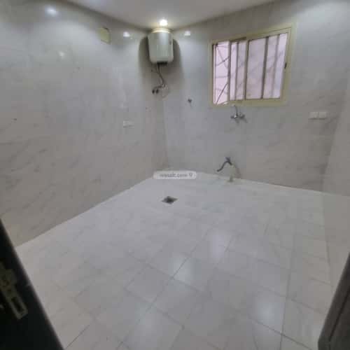 Apartment with 2 Bedrooms Al-Aziziyah, South Riyadh, Riyadh