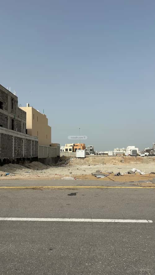 أرض 750 متر مربع جنوبية غربية على شارع 18م السيف، الدمام