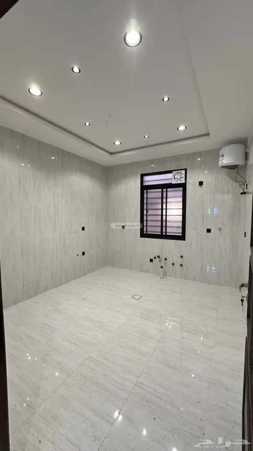 شقة 333 متر مربع ب 7 غرف التضامن، خميس مشيط