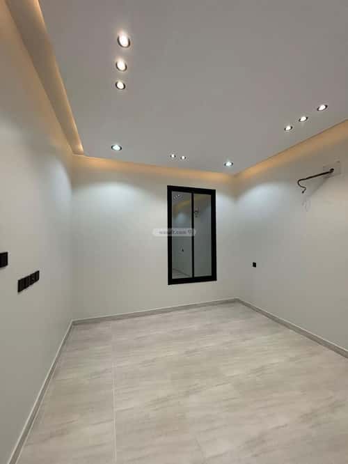 Floor 204 SQM with 6 Bedrooms Ar Rabie, Khamis Mushait