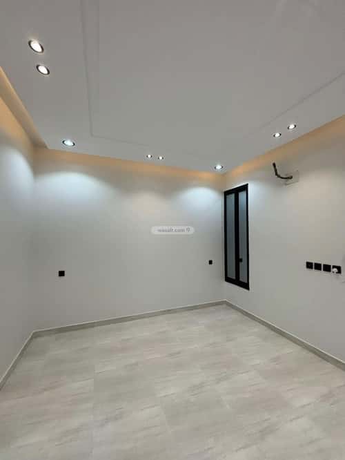 Floor 204 SQM with 6 Bedrooms Ar Rabie, Khamis Mushait