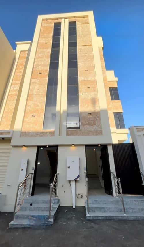 Floor 204 SQM with 6 Bedrooms Ar Rabie, Khamis Mushait