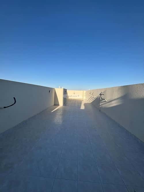Floor 212 SQM with 6 Bedrooms Ar Rabie, Khamis Mushait