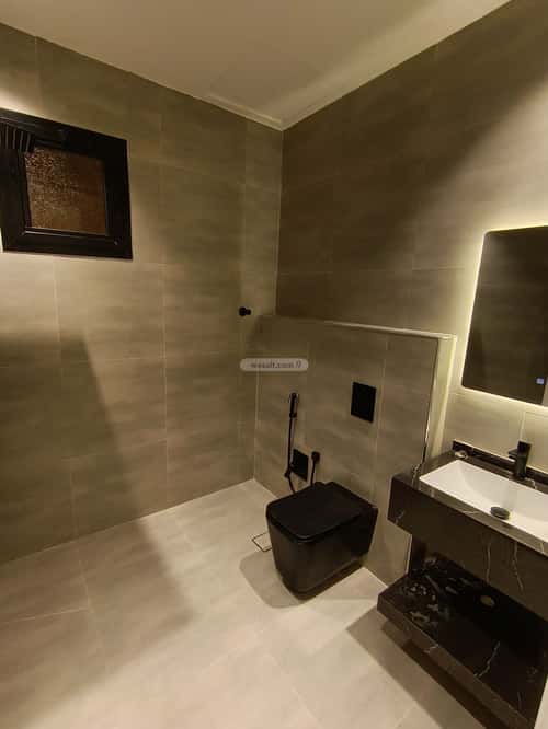 Apartment with 4 Bedrooms Al-Yarmuk, East Riyadh, Riyadh