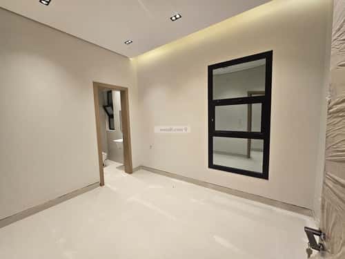 فيلا 310 متر مربع شرقية على شارع 15م المعيزيلة، شرق الرياض، الرياض