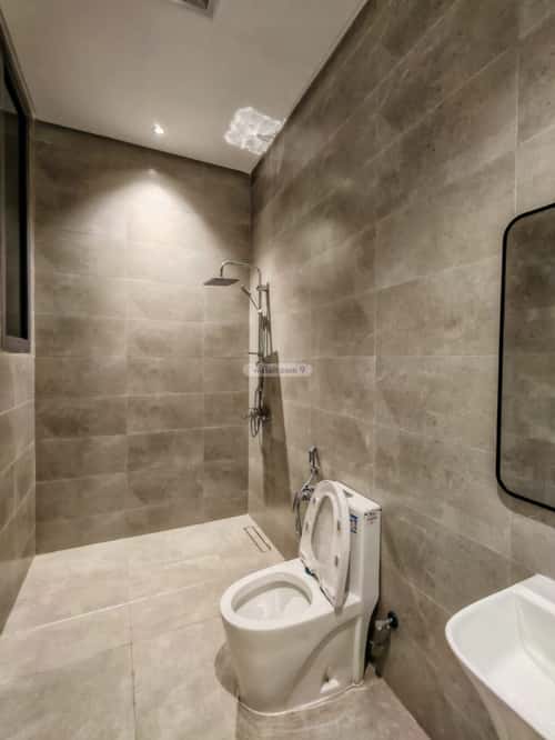 شقة 161 متر مربع ب 4 غرف اليرموك، شرق الرياض، الرياض