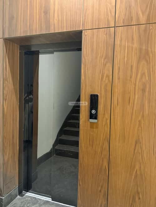 Floor 152 SQM with 5 Bedrooms As-Safa, Central Riyadh, Riyadh