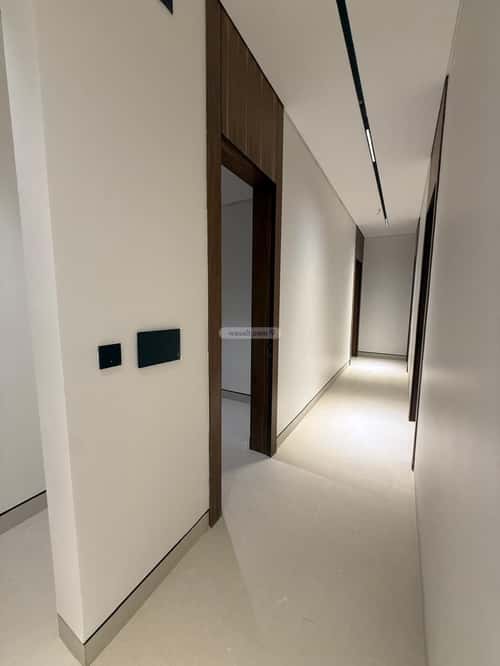 Floor 152 SQM with 5 Bedrooms As-Safa, Central Riyadh, Riyadh