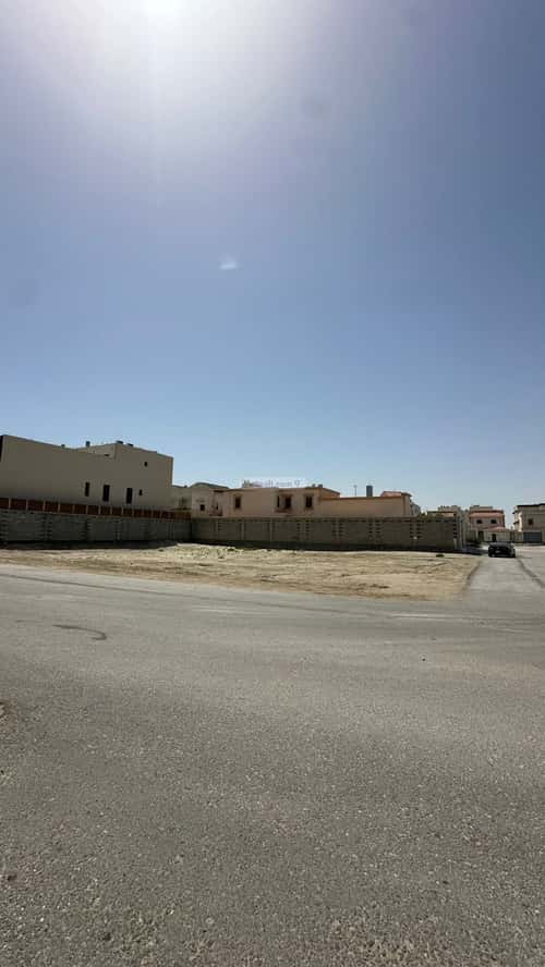 أرض 1260 متر مربع شمالية شرقية على شارع 20م الشراع، الخبر