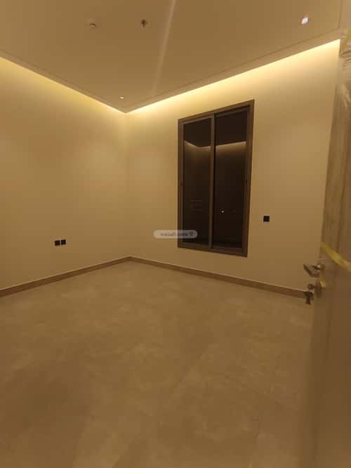 شقة 114 متر مربع ب 4 غرف اليرموك، شرق الرياض، الرياض