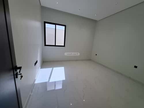 Floor 212 SQM with 5 Bedrooms Al-Janadriyah, East Riyadh, Riyadh