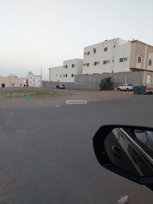 Land 750 SQM Facing North West on 25m Width Street Ibn Taymiyyah, Madinah