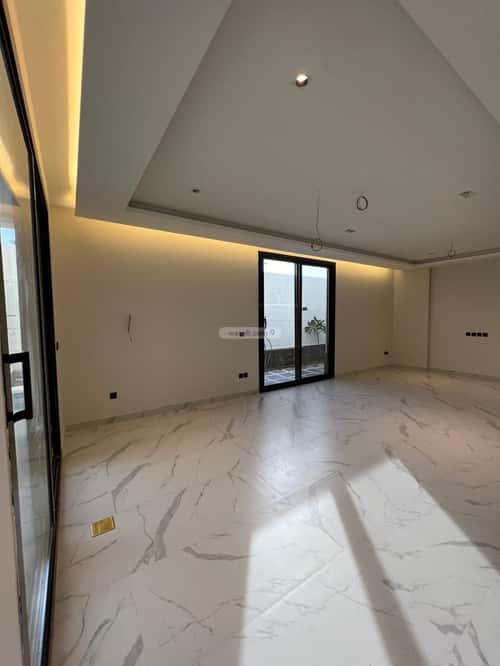 Villa 287 SQM Facing South with 6 Bedrooms Al-Manarat, North Jeddah, Jeddah
