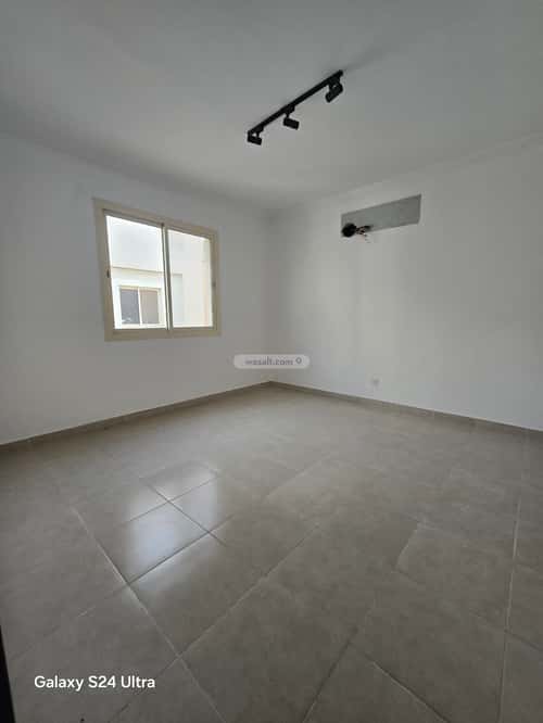 فيلا 280 متر مربع شمالية على شارع 15م الغربية، شمال جدة، جدة