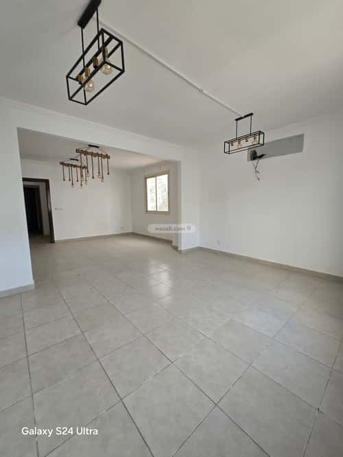 فيلا 280 متر مربع شمالية على شارع 15م الغربية، شمال جدة، جدة