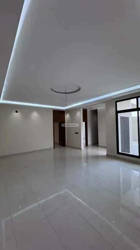 Villa 266 SQM Facing South East on 15m Width Street Ar-Rimal, East Riyadh, Riyadh