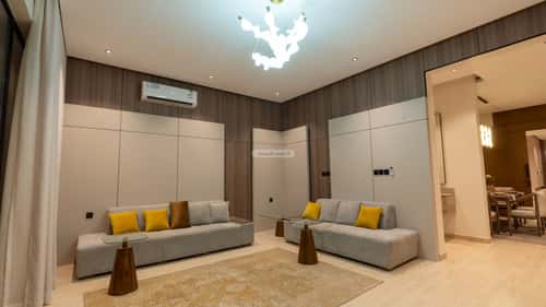 فيلا 289 متر مربع غربية على شارع 18م الشعلة، الدمام