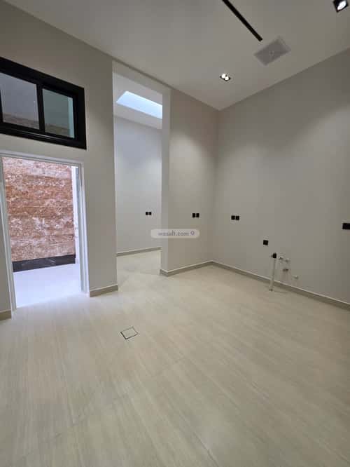 فيلا 321 متر مربع جنوبية شرقية على شارع 20م الملك فيصل، شرق الرياض، الرياض