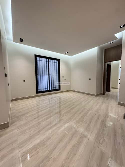 فيلا 260 متر مربع جنوبية على شارع 20م الرمال، شرق الرياض، الرياض