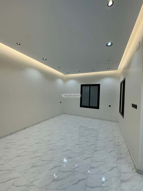 Villa 300 SQM Facing West on 20m Width Street North Of Solidarity, Khamis Mushait