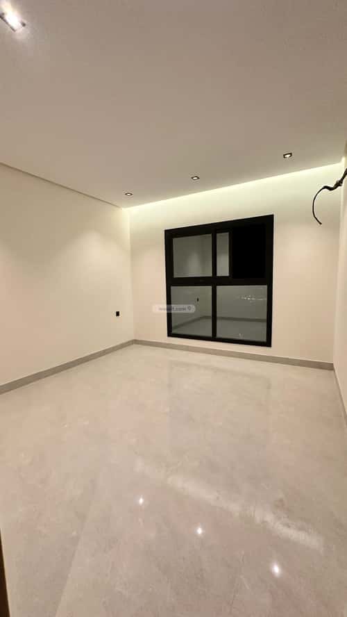 شقة 173 متر مربع ب 5 غرف البحيرة، أبها