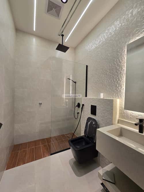 فيلا 487 متر مربع جنوبية غربية على شارع 20م الصواري، شمال جدة، جدة