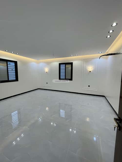 Villa 417 SQM Facing South on 12m Width Street Rayyadh, Alttayif