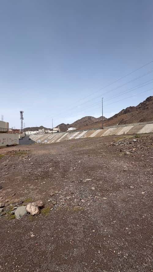 أرض 945 متر مربع الزهرة، المدينة المنورة