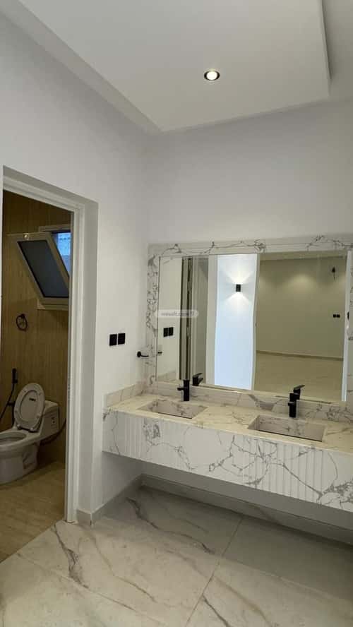 فيلا 211 متر مربع شمالية على شارع 20م اللؤلؤ، الخبر