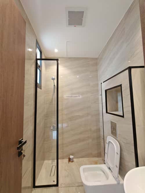 فيلا 260 متر مربع جنوبية على شارع 20م الرمال، شرق الرياض، الرياض