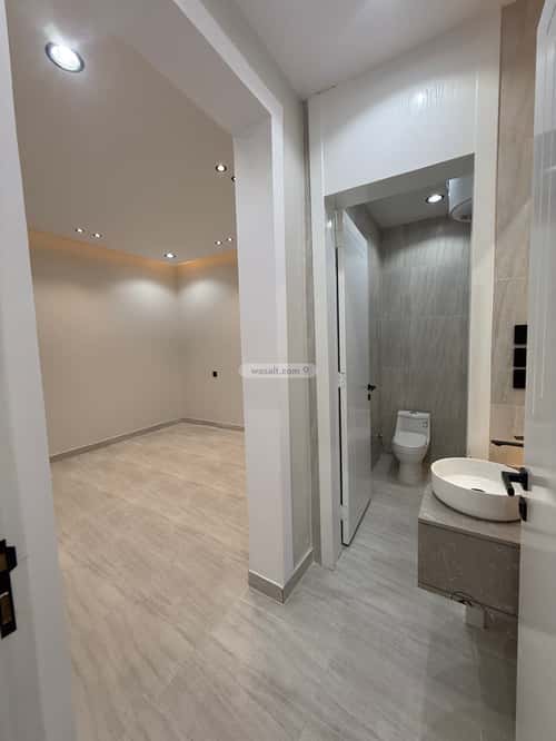 Apartment 204 SQM with 6 Bedrooms The Airport, Abha