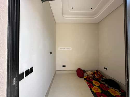 Floor 123 SQM with 5 Bedrooms Ar-Rimal, East Riyadh, Riyadh