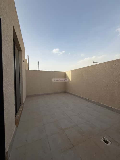 Villa 235 SQM Facing East on 20m Width Street As-Safa, Central Riyadh, Riyadh