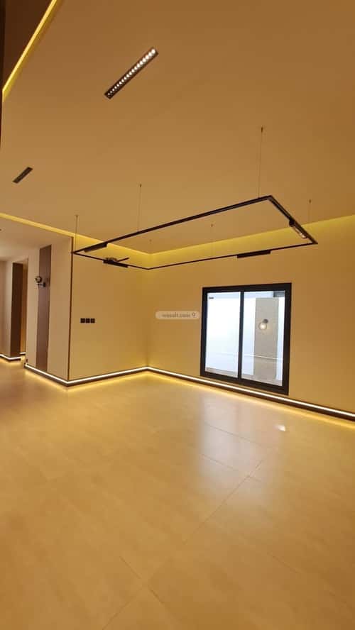 فيلا 629 متر مربع شرقية على شارع 15م الشراع، شمال جدة، جدة