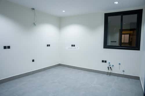 Apartment with 4 Bedrooms Al-Awaly, West Riyadh, Riyadh